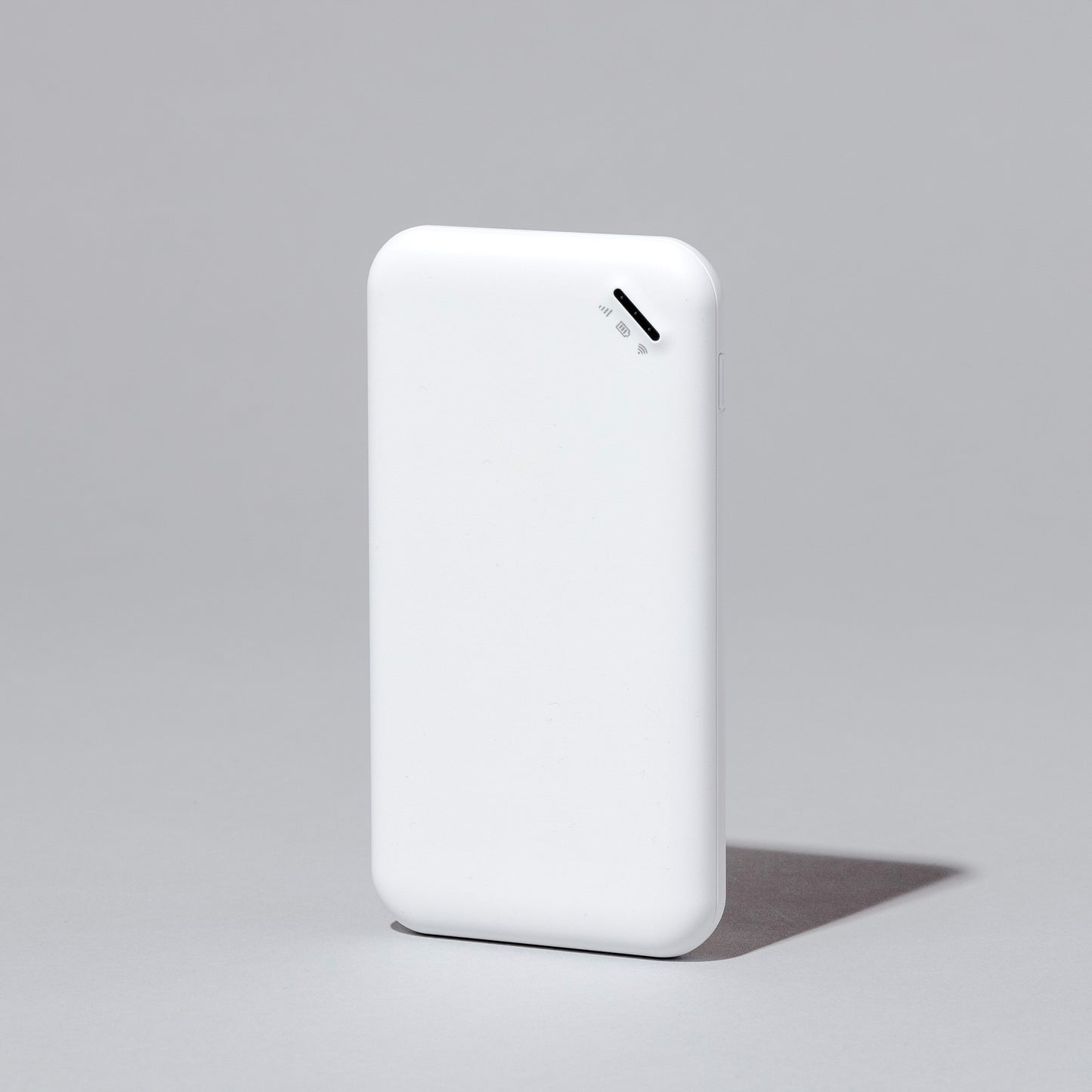 サクッとWi-Fi basic | 本体+初回100ギガ付き(180日有効)